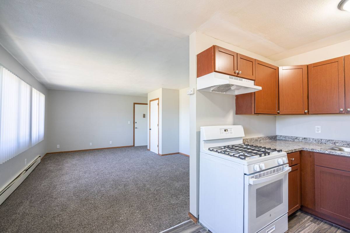Apartment for rent at 4055 Lyndale Ave N, Minneapolis, MN 55412