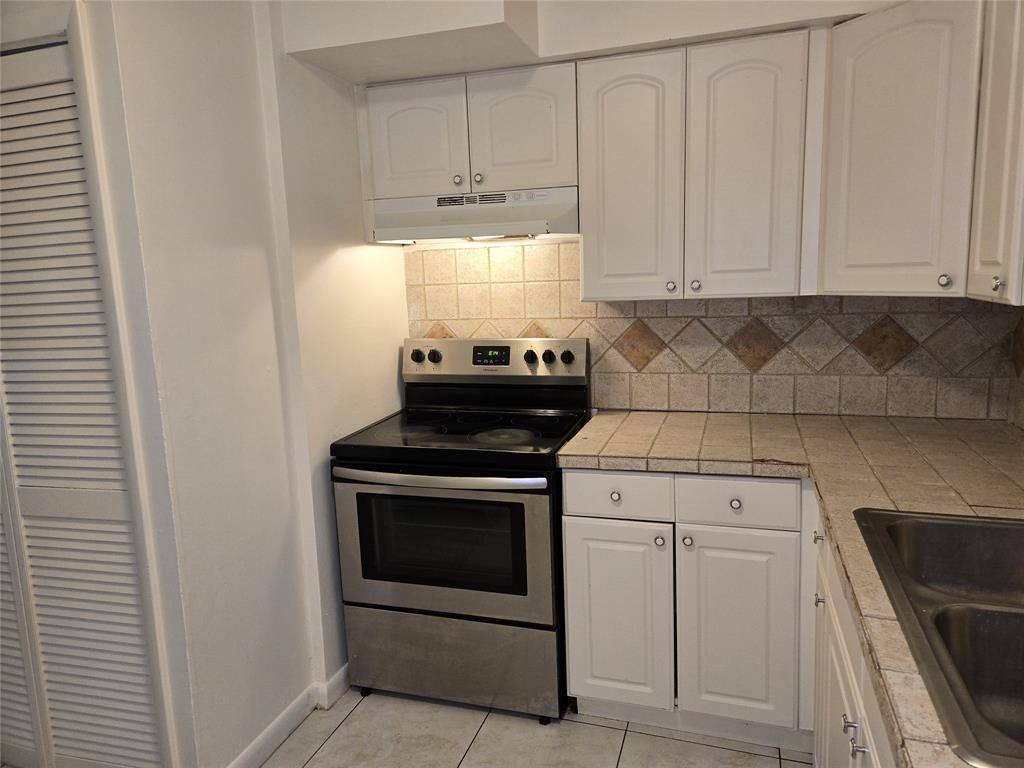Apartment for rent at 1300 NW 61st Ave #101, Fort Lauderdale, FL 33313