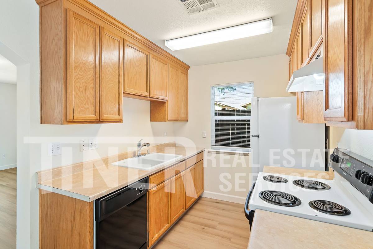 House for rent at 5710 Cypress Ave, Carmichael, CA 95608