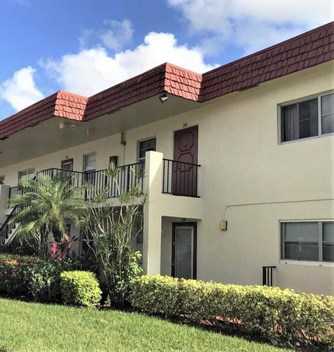 Condo for rent at 19 Abbey Lane #206, Delray Beach, FL 33446