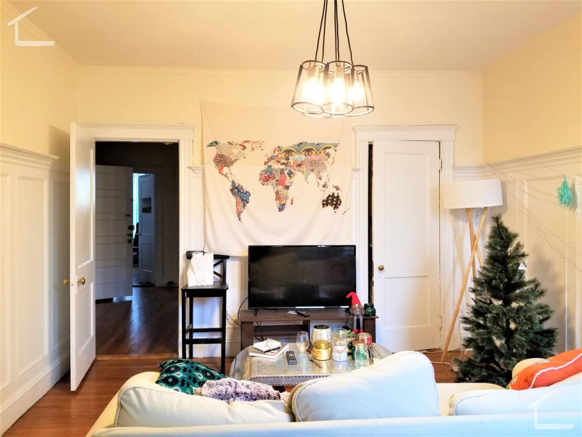 Apartment for rent at 1157 Commonwealth Ave #12, Allston, MA 02134