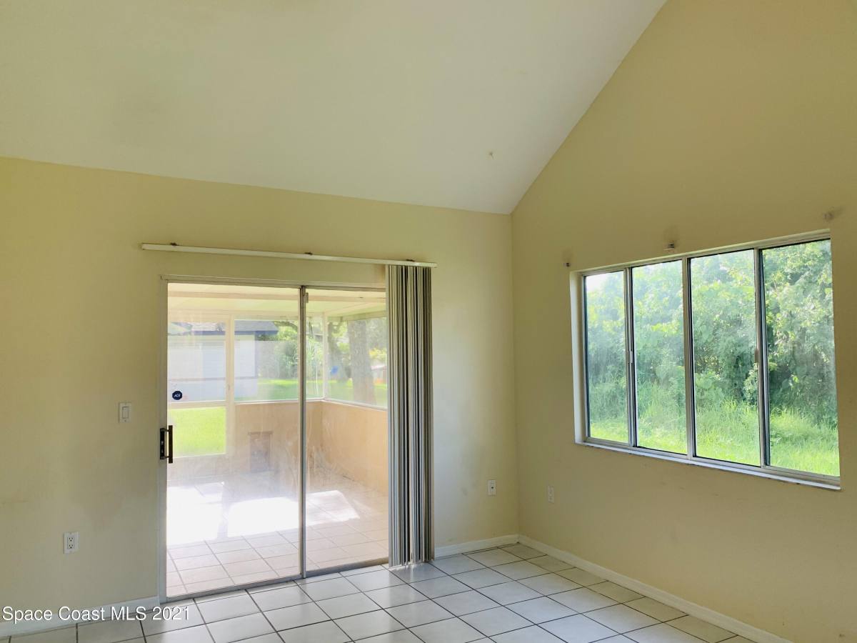 Apartment for rent at 1337 Helvenston St NW, Palm Bay, FL 32907