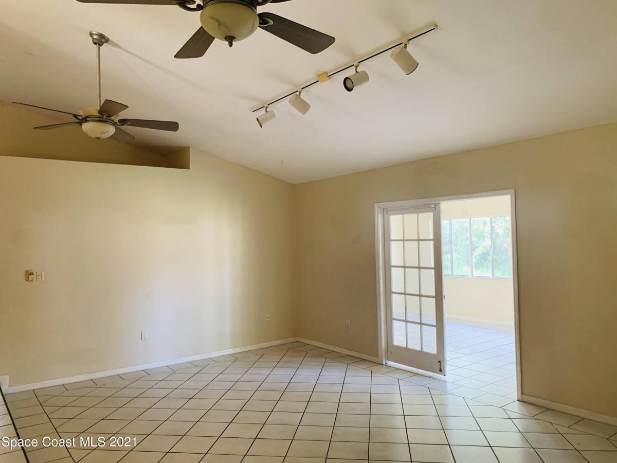 Apartment for rent at 1337 Helvenston St NW, Palm Bay, FL 32907