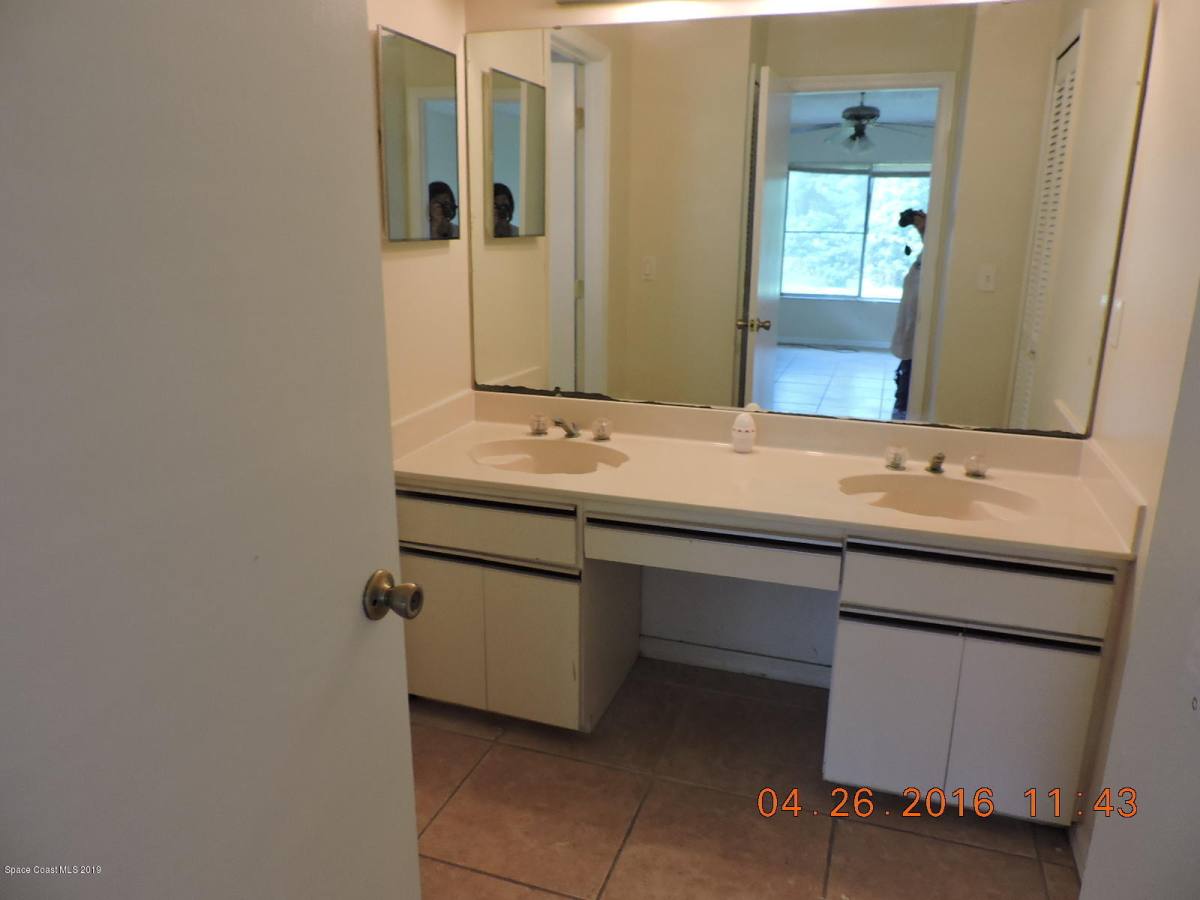 Apartment for rent at 1337 Helvenston St NW, Palm Bay, FL 32907