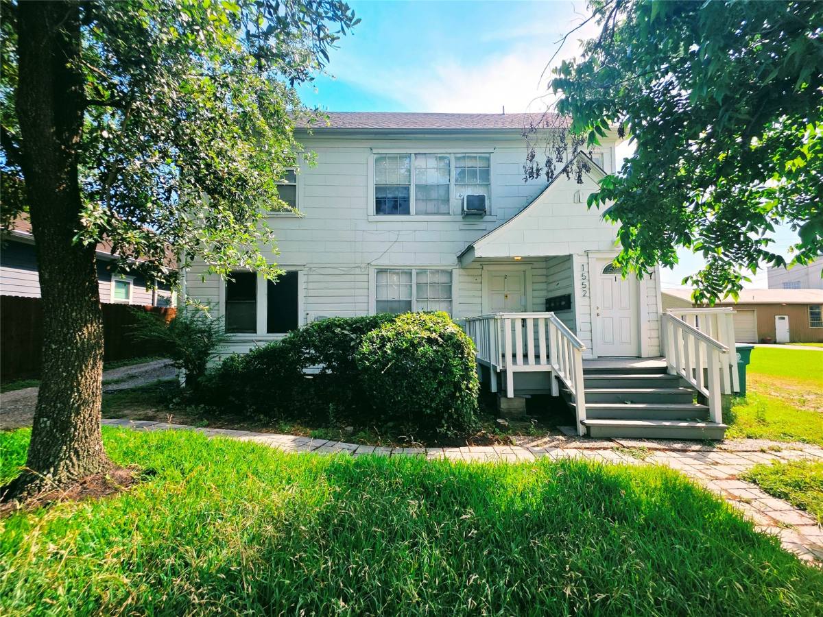 Apartment for rent at 1552 Lombardy St #3, Houston, TX 77023