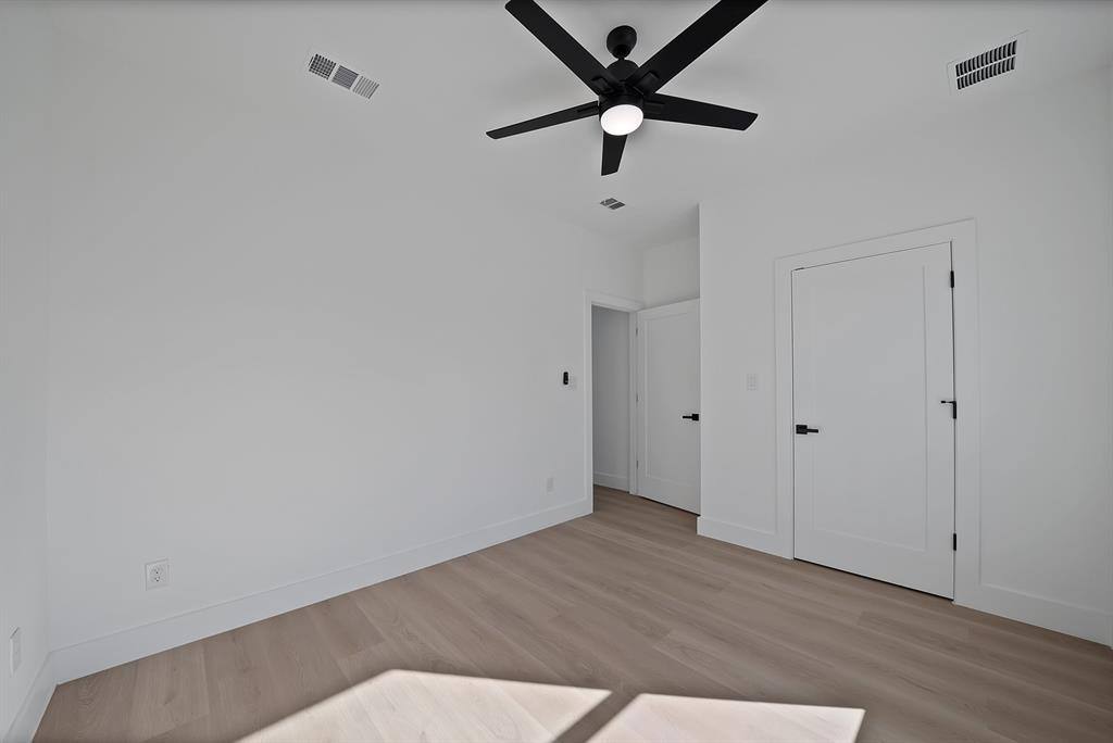 Apartment for rent at 2912 Brigham Lane, Dallas, TX 75215
