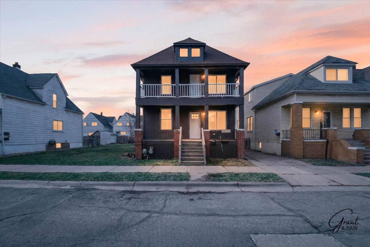 Apartment for rent at 3175-3177 Jacob, Hamtramck, MI 48212