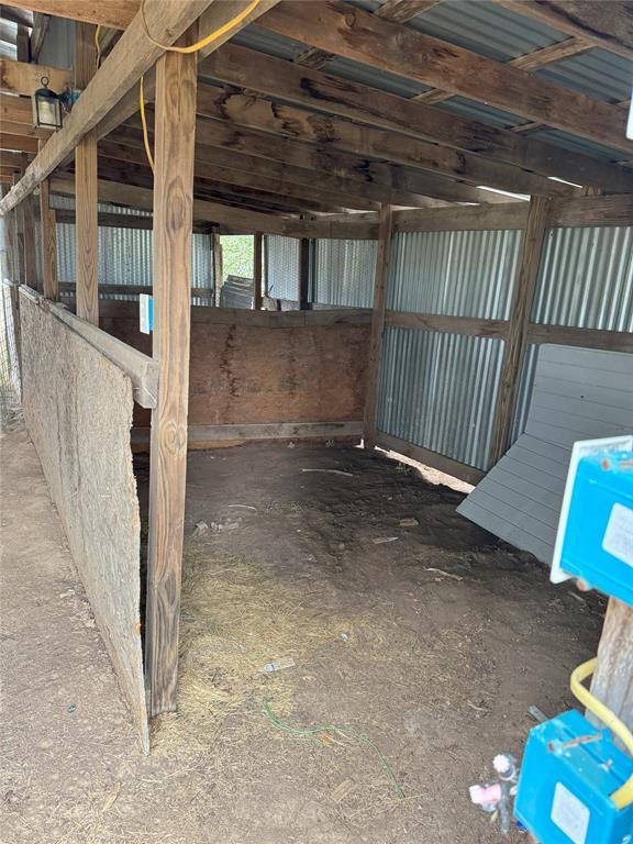 Apartment for rent at 4323 Highway 287, Alvord, TX 76225