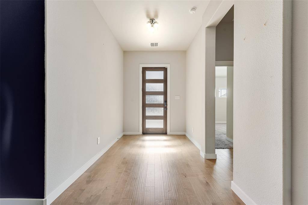 Apartment for rent at 253 Coyote Creek Dr #253, Lavon, TX 75166