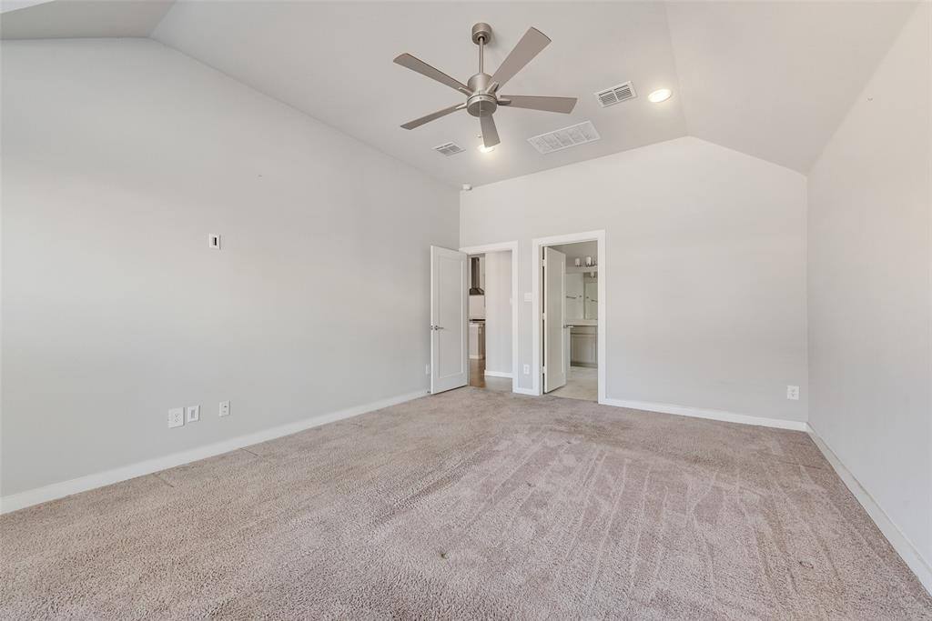 Apartment for rent at 253 Coyote Creek Dr #253, Lavon, TX 75166