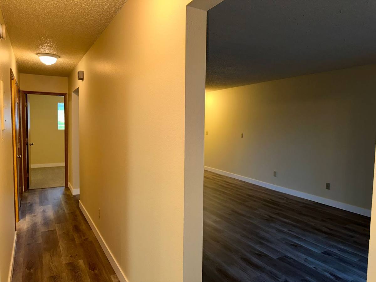 Apartment for rent at 5733 SE King Rd, Portland, OR 97222