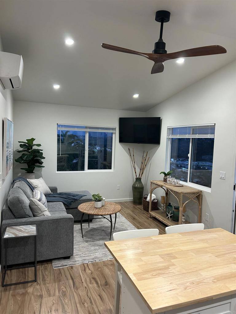 Apartment for rent at 337-2 S Barnwell St #337, Oceanside, CA 92054