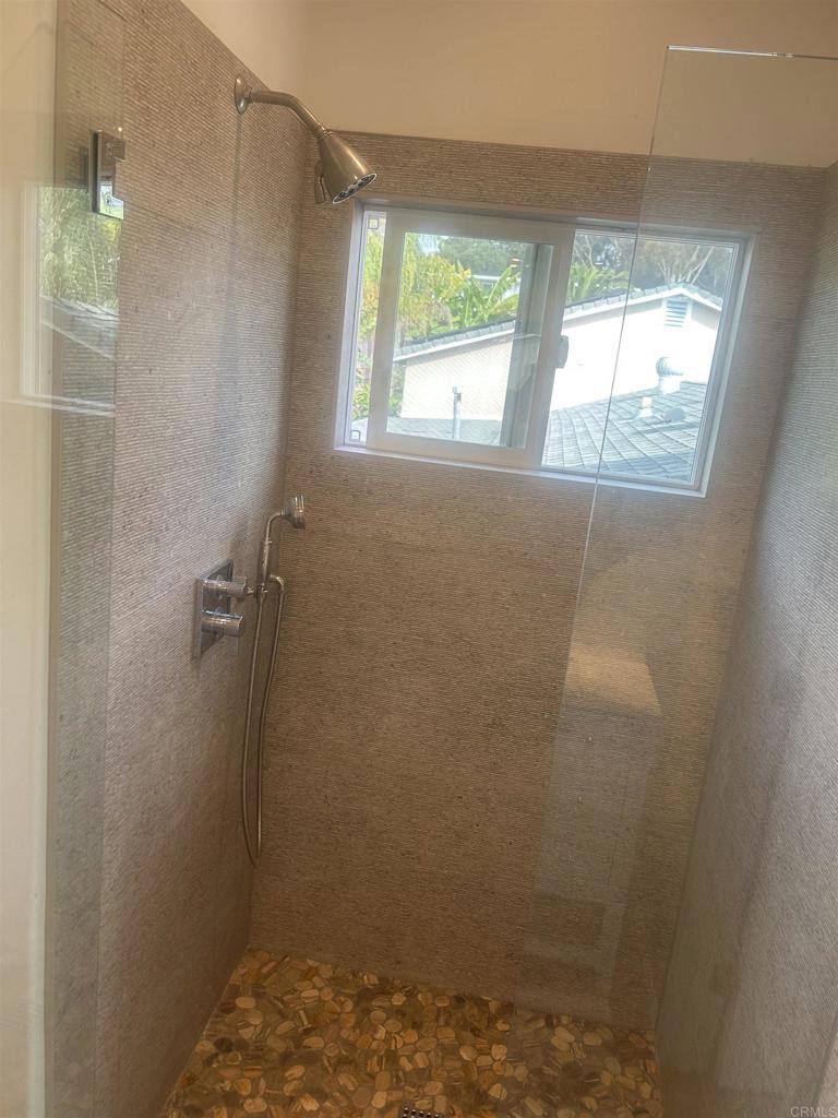 Apartment for rent at 337-2 S Barnwell St #337, Oceanside, CA 92054