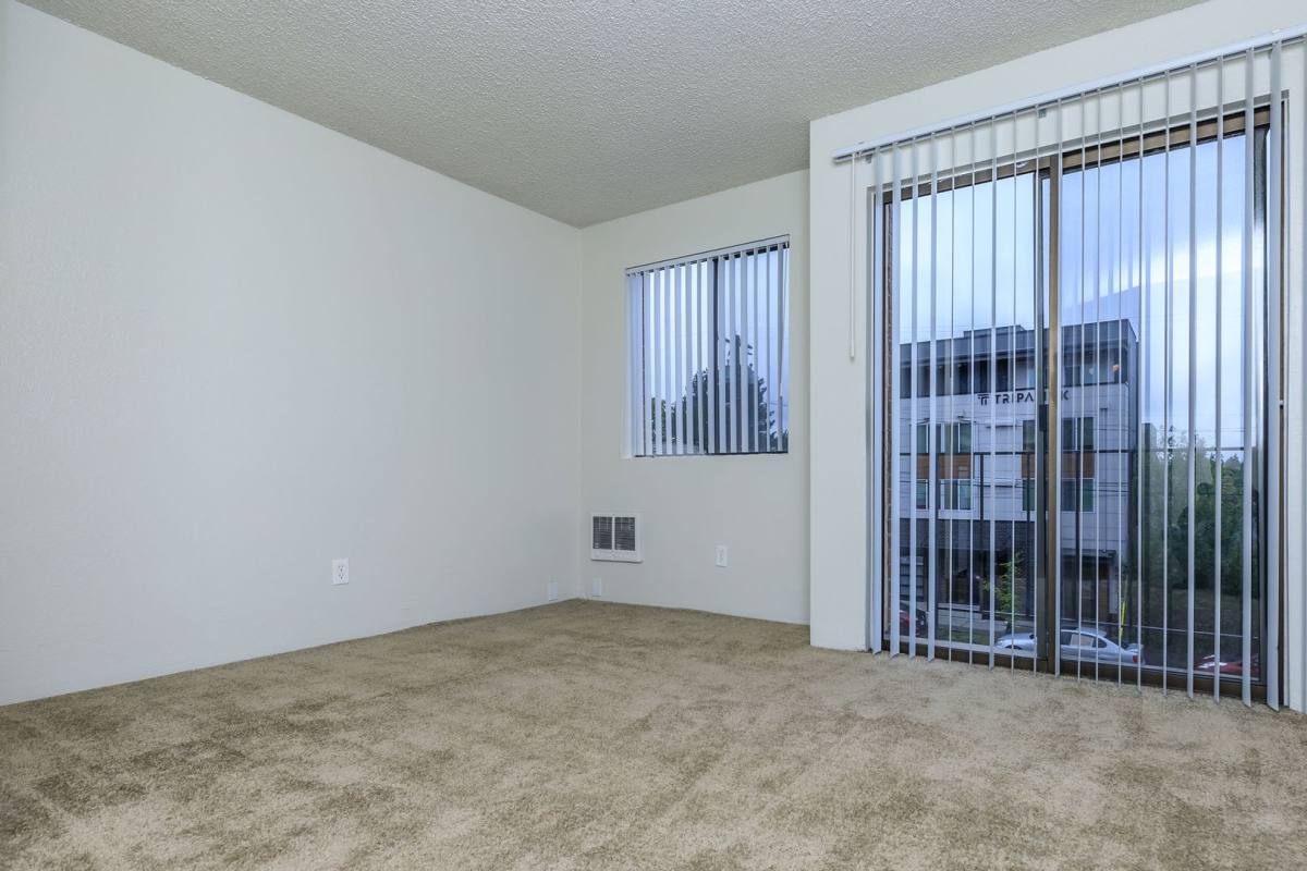 Apartment for rent at 5644 University Way NE, Seattle, WA 98105