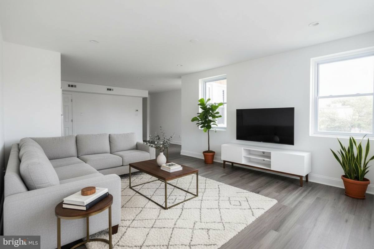 Apartment for rent at 274 S 58th St #F, Philadelphia, PA 19139