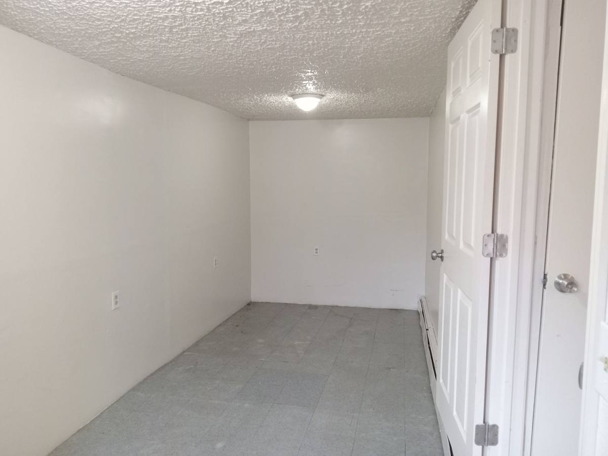 Apartment for rent at 58 S Pine St, Bridgeton, NJ 08302