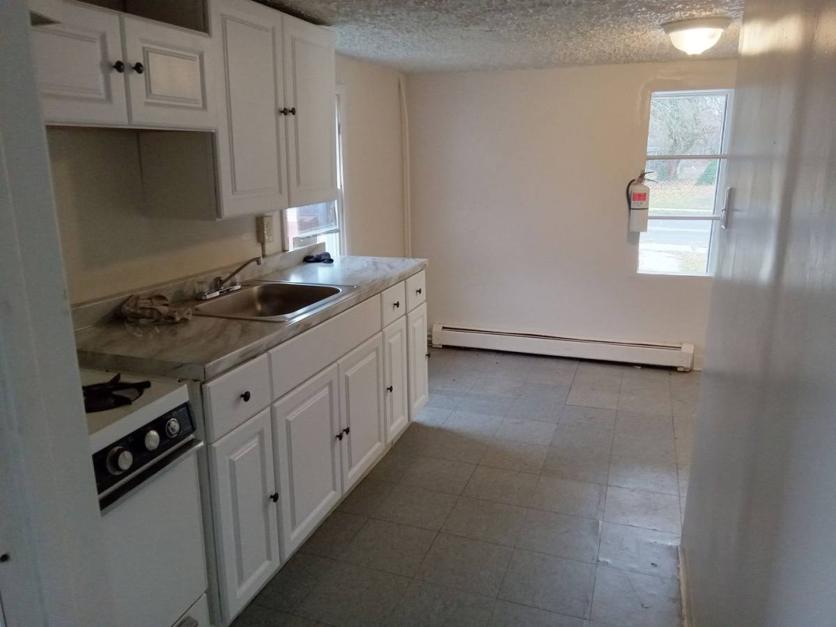 Apartment for rent at 58 S Pine St, Bridgeton, NJ 08302