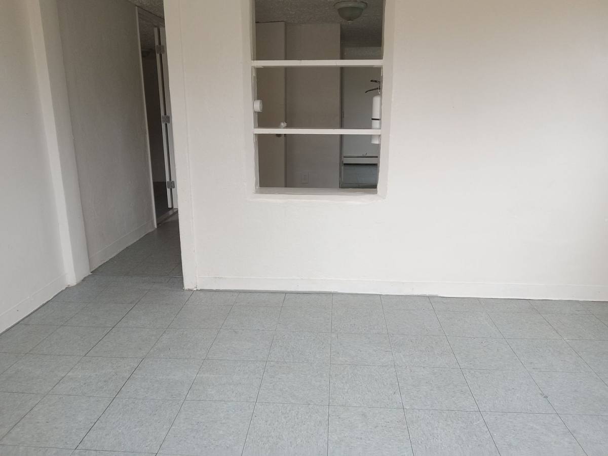 Apartment for rent at 58 S Pine St, Bridgeton, NJ 08302