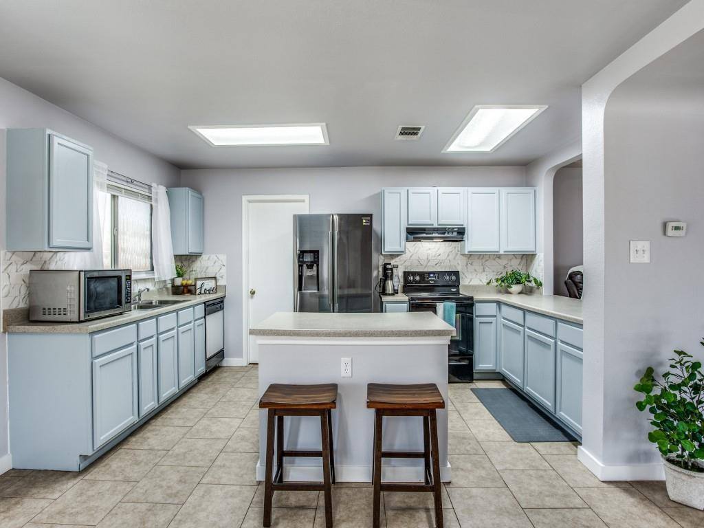 Apartment for rent at 201 Sil Cove #201, Leander, TX 78641