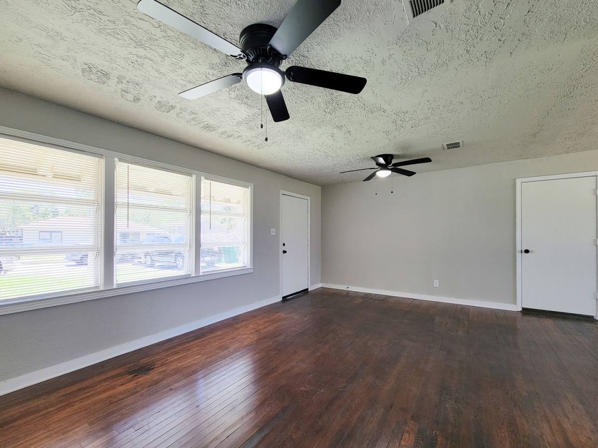 House for rent at 5815 Southseas St, Houston, TX 77033
