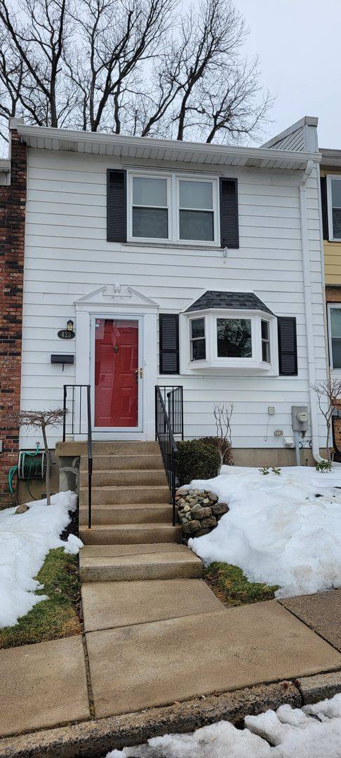Townhouse for rent at 423 N Mount Vernon Circle, Bensalem, PA 19020