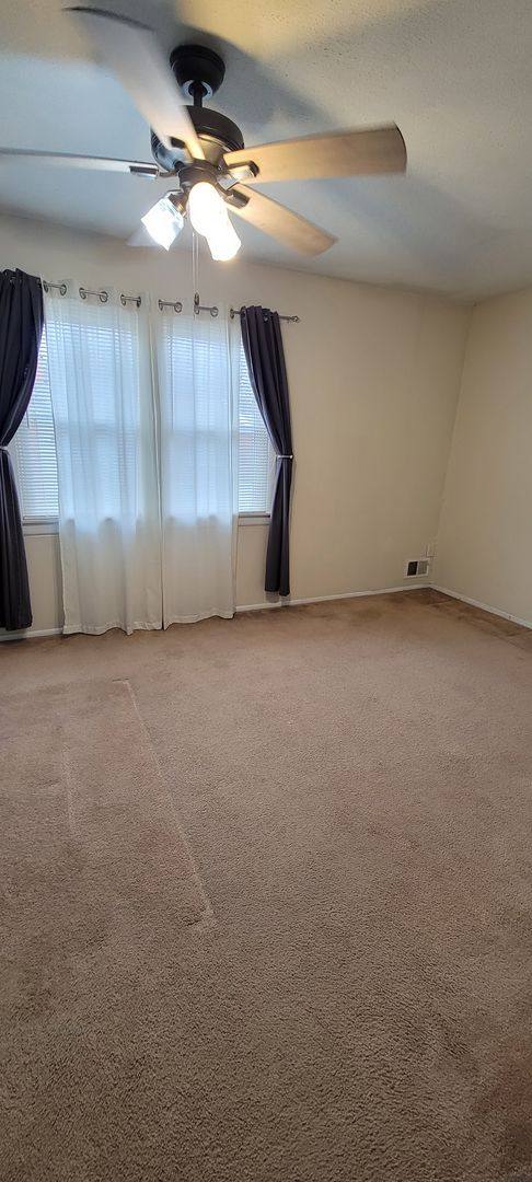 Townhouse for rent at 423 N Mount Vernon Circle, Bensalem, PA 19020