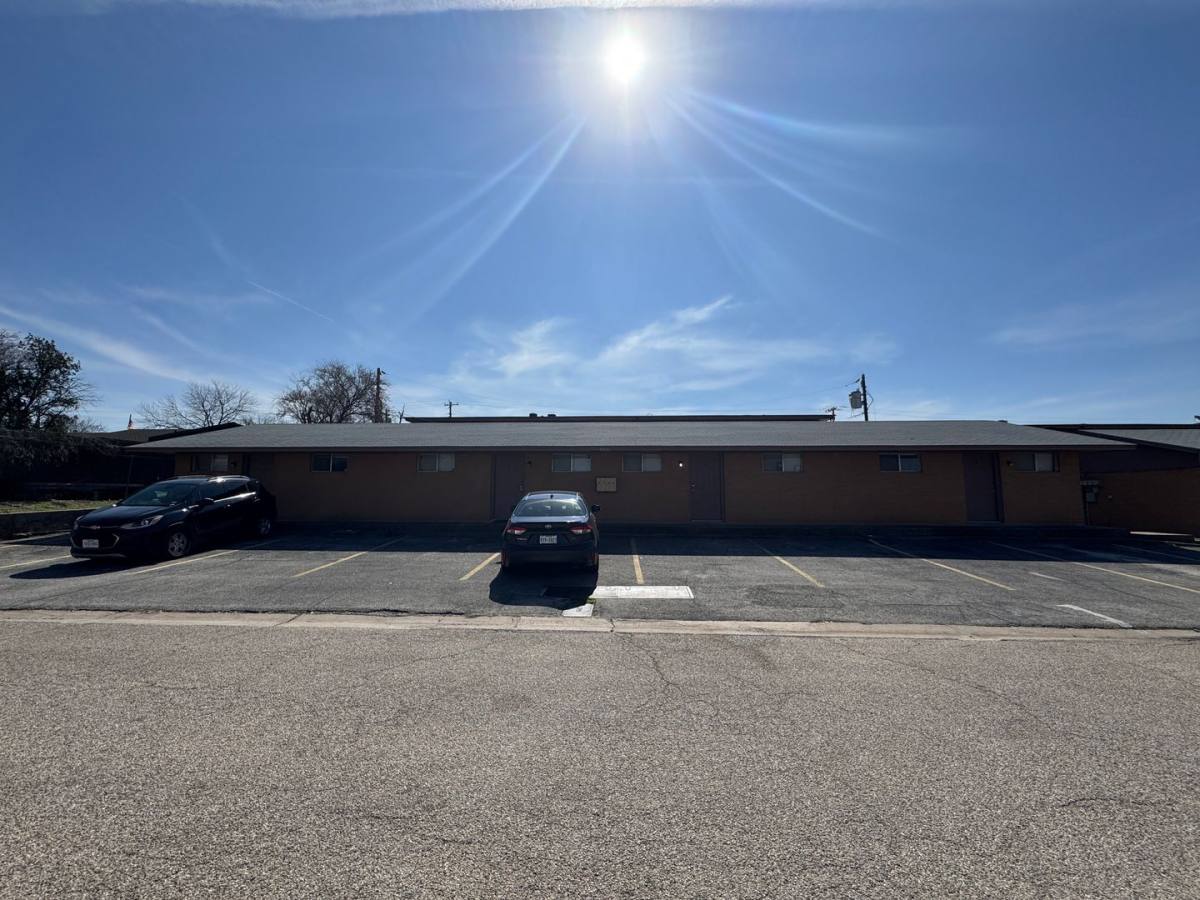 Apartment for rent at 806 Safady St, Killeen, TX 76541