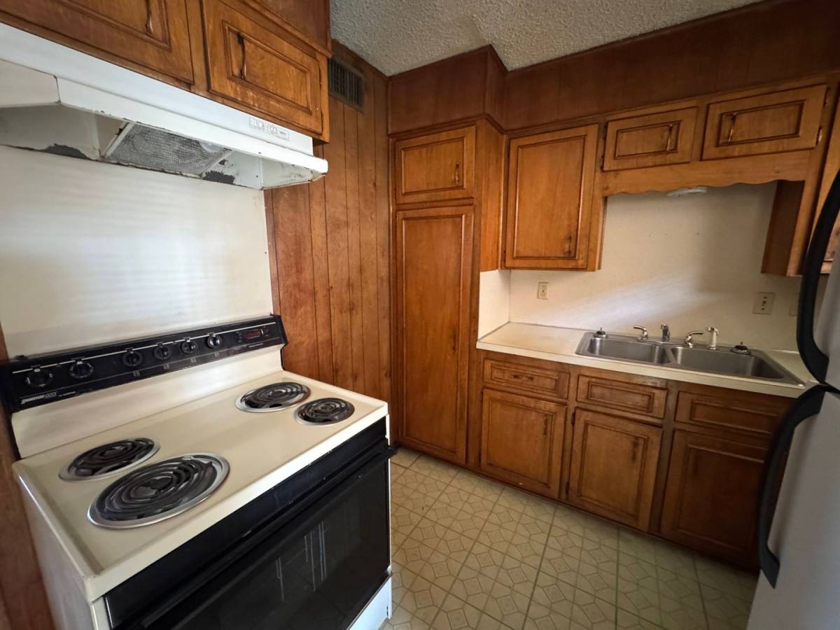 Apartment for rent at 806 Safady St, Killeen, TX 76541