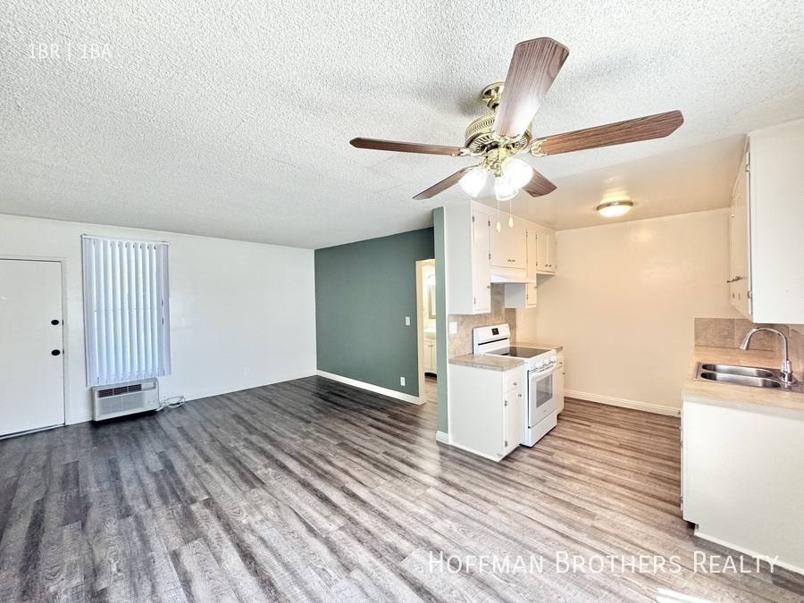 Apartment for rent at 6729 Cleon Ave #26, North Hollywood, CA 91606