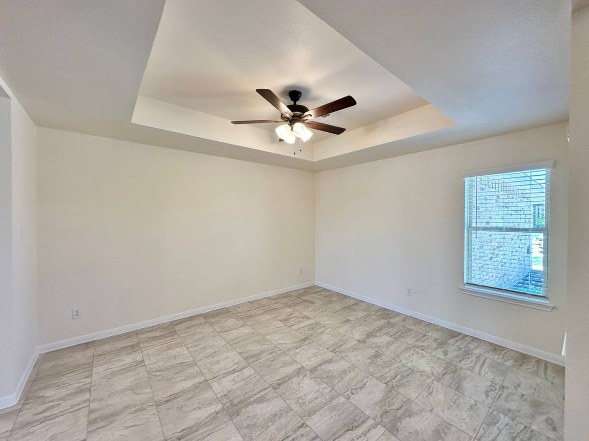 House for rent at 905 Galloway Dr, Belton, TX 76513
