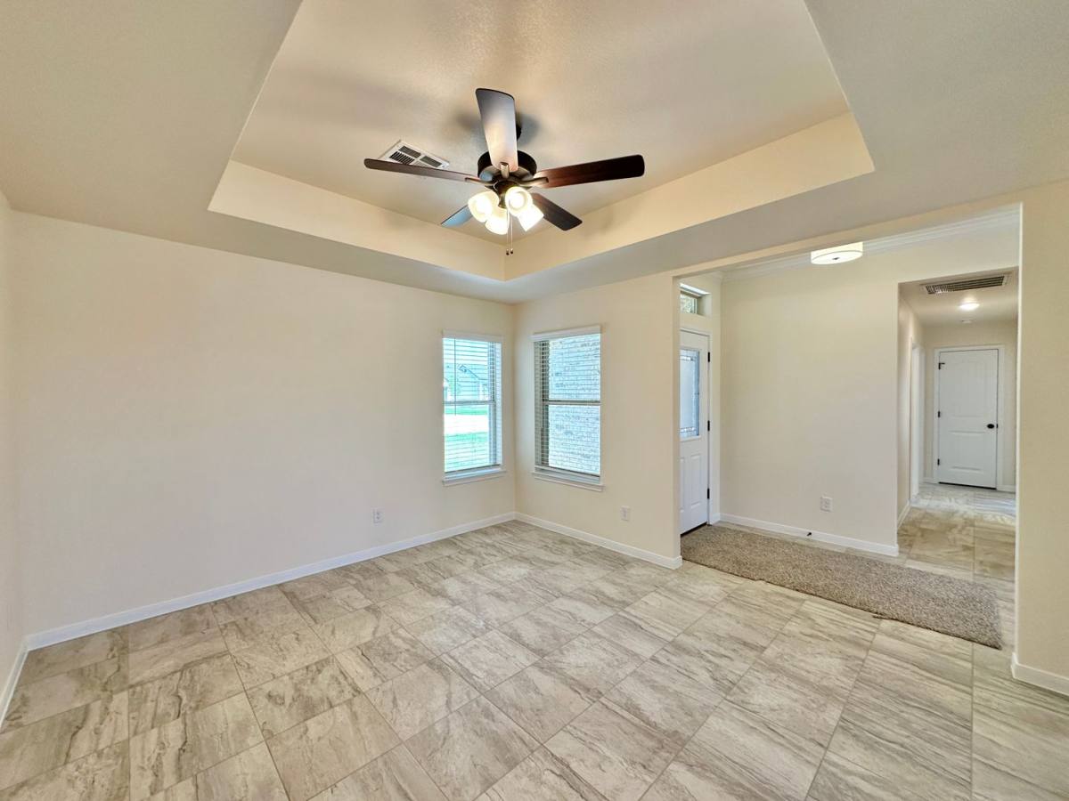 House for rent at 905 Galloway Dr, Belton, TX 76513