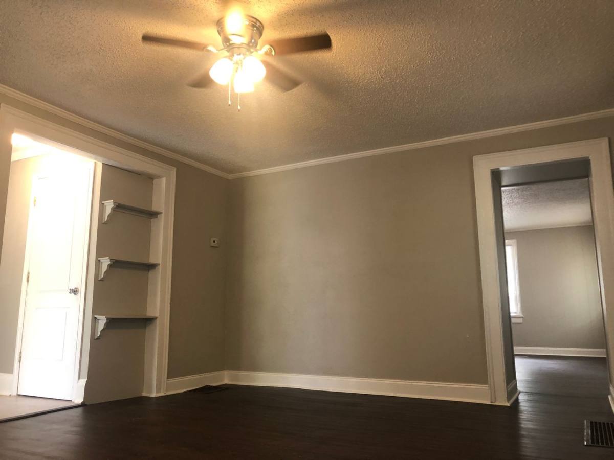 Apartment for rent at 701 S St, Gastonia, NC 28052