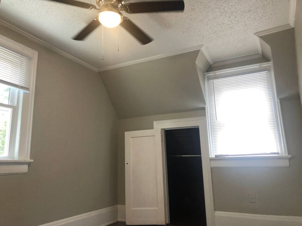 Apartment for rent at 701 S St, Gastonia, NC 28052
