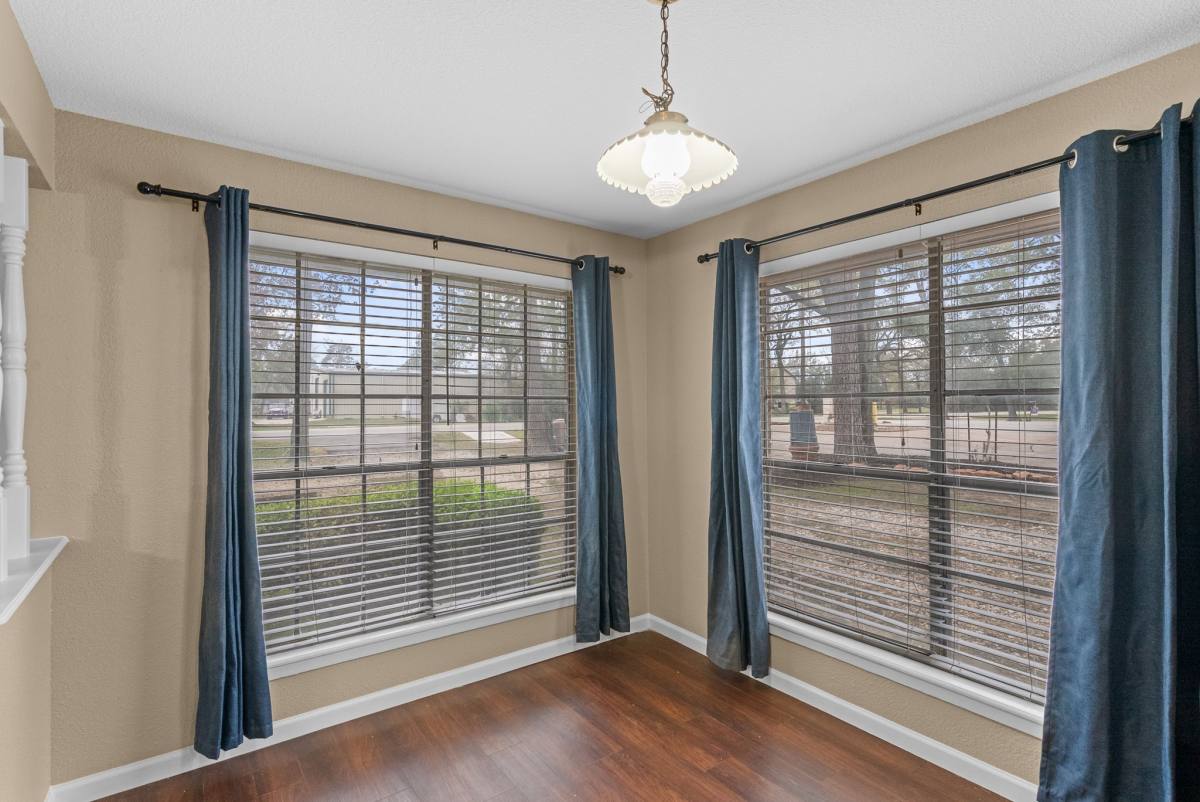 Apartment for rent at 12420 Mile Dr, Houston, TX 77065