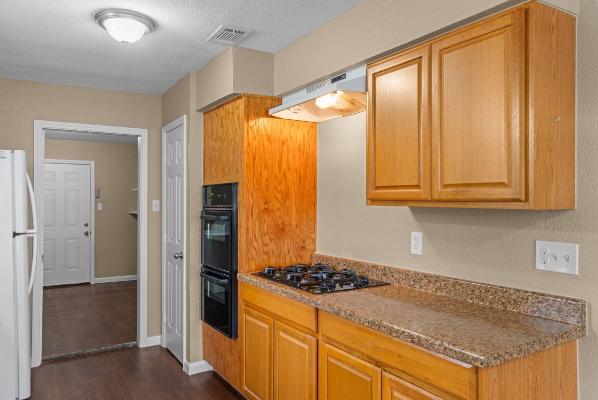 Apartment for rent at 12420 Mile Dr, Houston, TX 77065