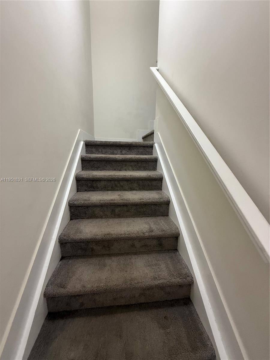 Townhouse for rent at 9113 NW 159th St, Hialeah, FL 33018
