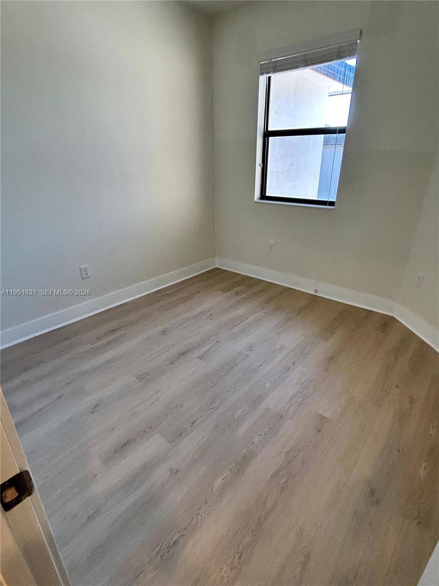 Townhouse for rent at 9113 NW 159th St, Hialeah, FL 33018
