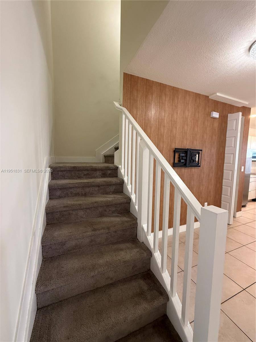 Townhouse for rent at 9113 NW 159th St, Hialeah, FL 33018