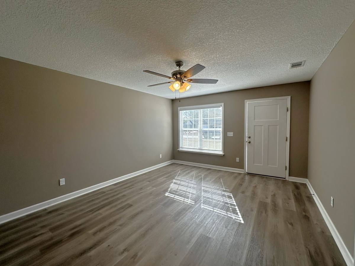 House for rent at 419 Peters St, Hahira, GA 31632