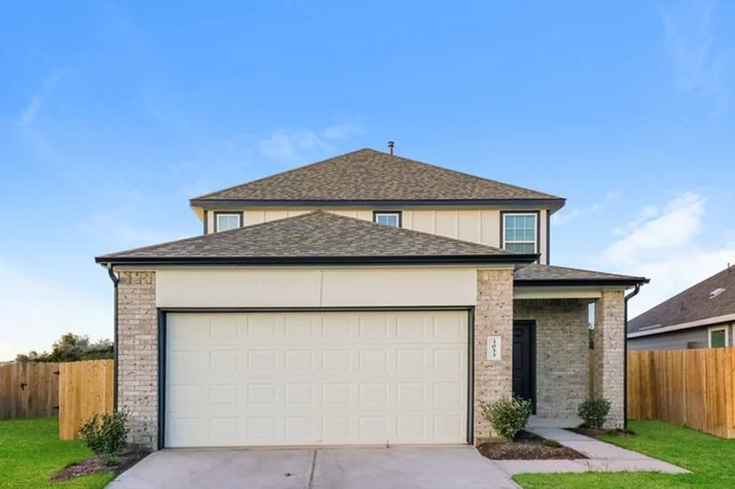 Apartment for rent at 3033 Wood Lily Dr, Brookshire, TX 77423