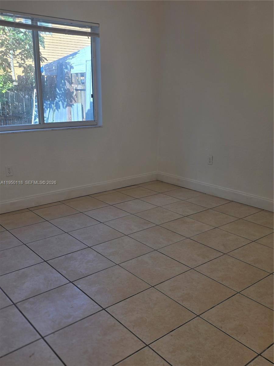 Townhouse for rent at 124 NE 13th St #21, Homestead, FL 33030