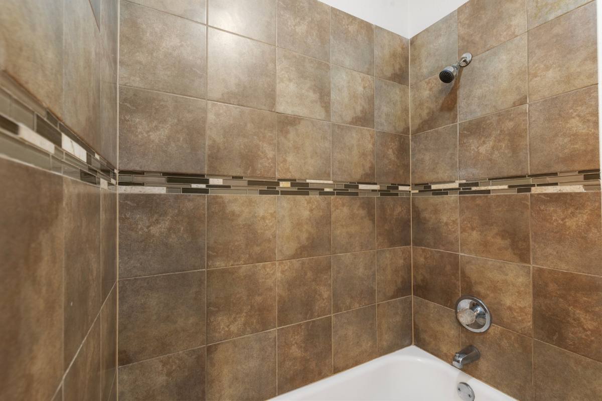 Apartment for rent at 4728 Ave R 1 #2, Galveston, TX 77551