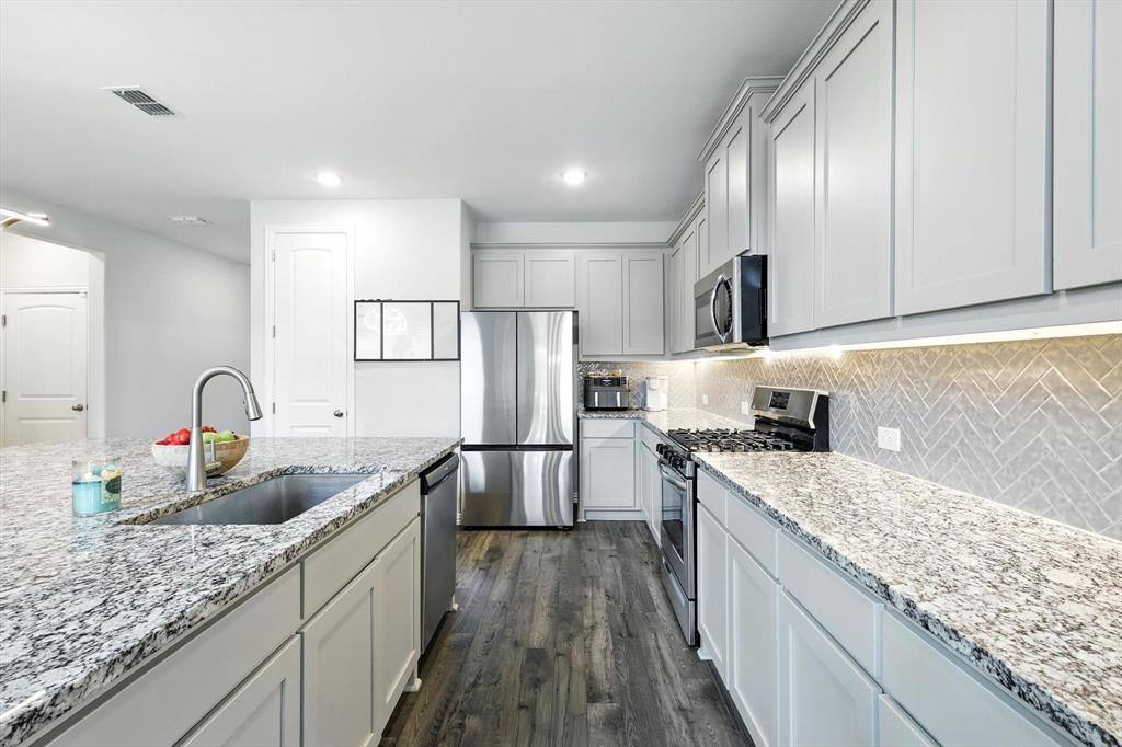Apartment for rent at 1104 Indianola Trail, Anna, TX 75409