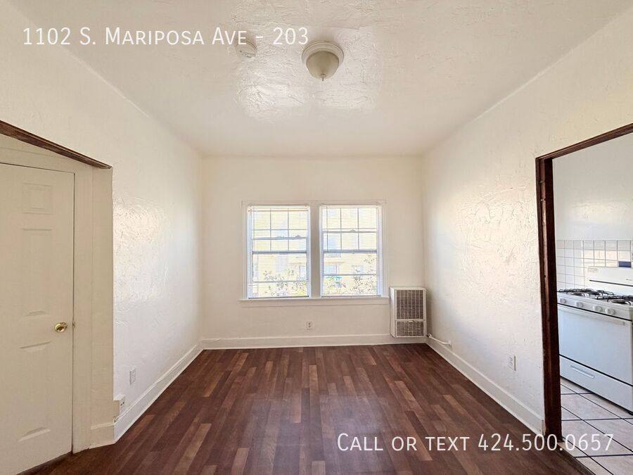 Apartment for rent at 1102 S Mariposa Ave #203, Los Angeles, CA 90006
