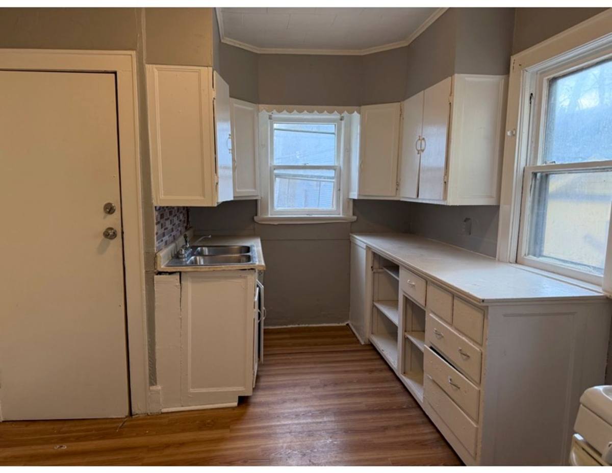 Apartment for rent at 93-95 Stratford Park, Rochester, NY 14611