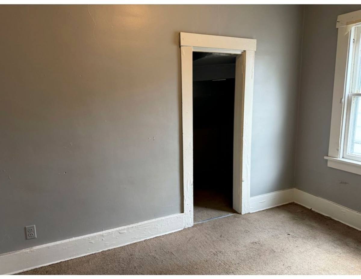 Apartment for rent at 93-95 Stratford Park, Rochester, NY 14611