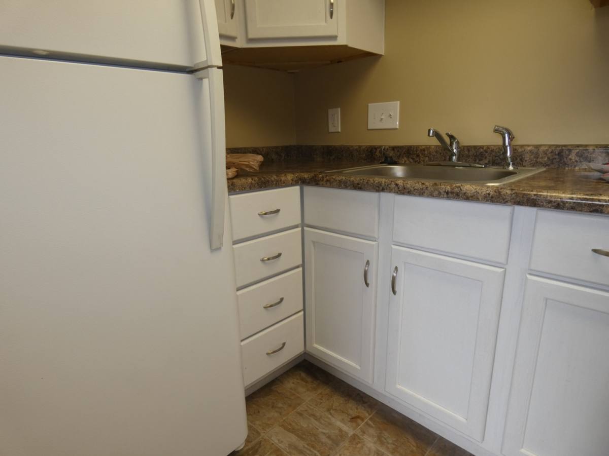 Apartment for rent at 516 Heather Lane, Newton, KS 67114