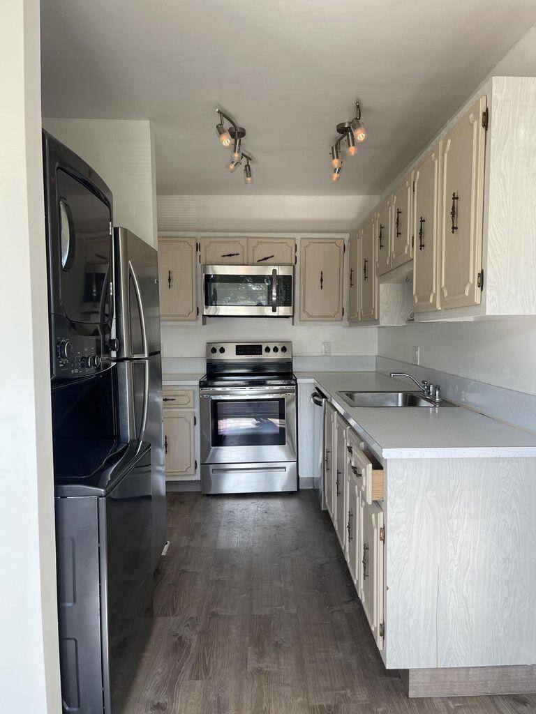 Apartment for rent at 1141 Calamondin Terrace #203, Delray Beach, FL 33445