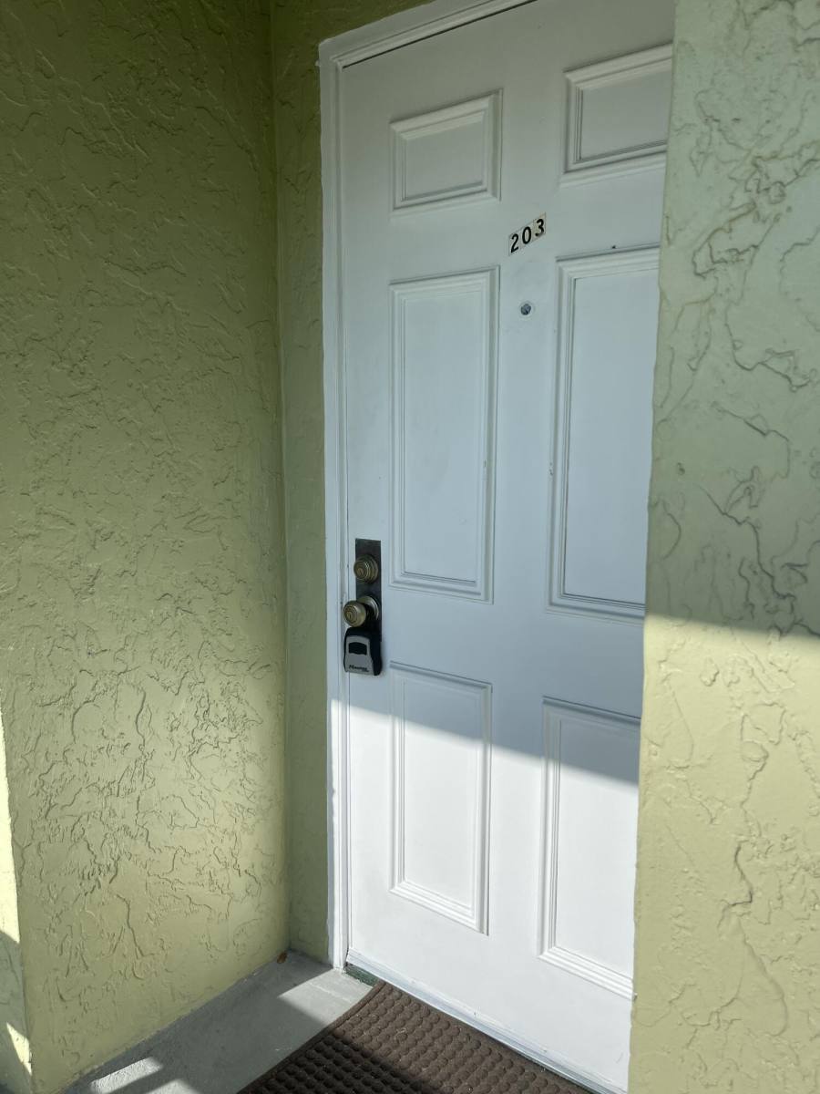 Apartment for rent at 1141 Calamondin Terrace #203, Delray Beach, FL 33445