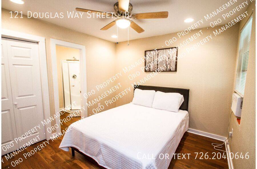 Apartment for rent at 121 Douglas Way St #B, San Antonio, TX 78210